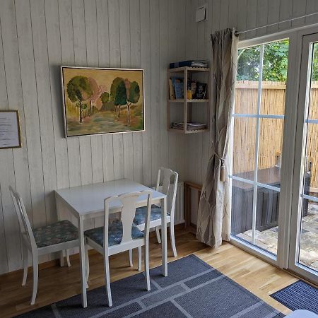 Cute Little Cottage In Hoellviken 외부 사진