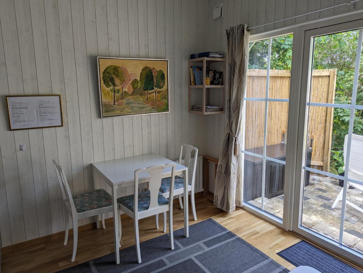 Cute Little Cottage In Hoellviken 외부 사진